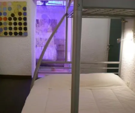 Gæstehus Adonis Mpatsi